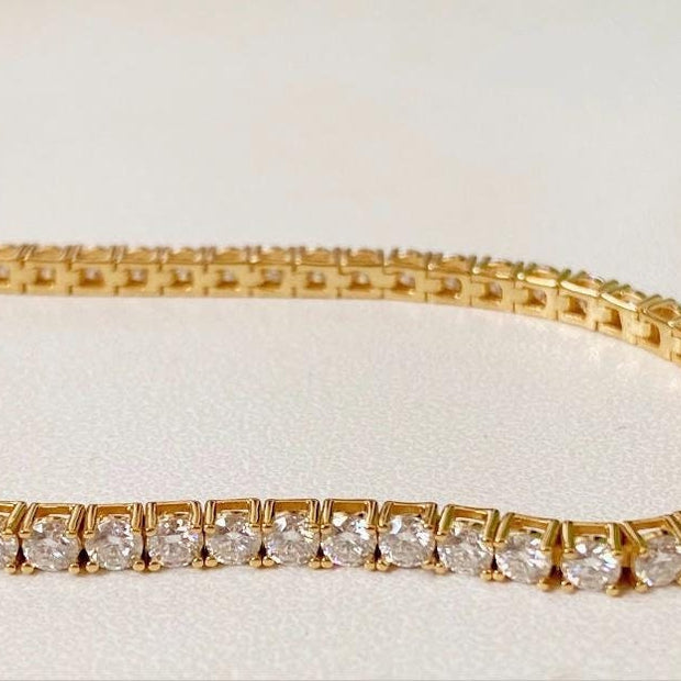 Moissanite Tennis Bracelet: Gold Plated, 5 Carats, Elegant Sparkle